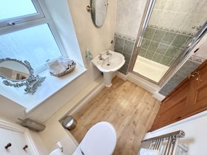 Photo 20- click for photo gallery